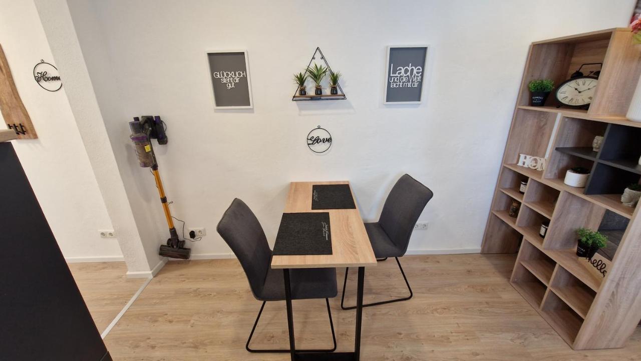 Appartment-Ferienwohnung Mit Kueche, Bad, Kostenlos Wlan, Modern Eingerichtet Roding Ngoại thất bức ảnh