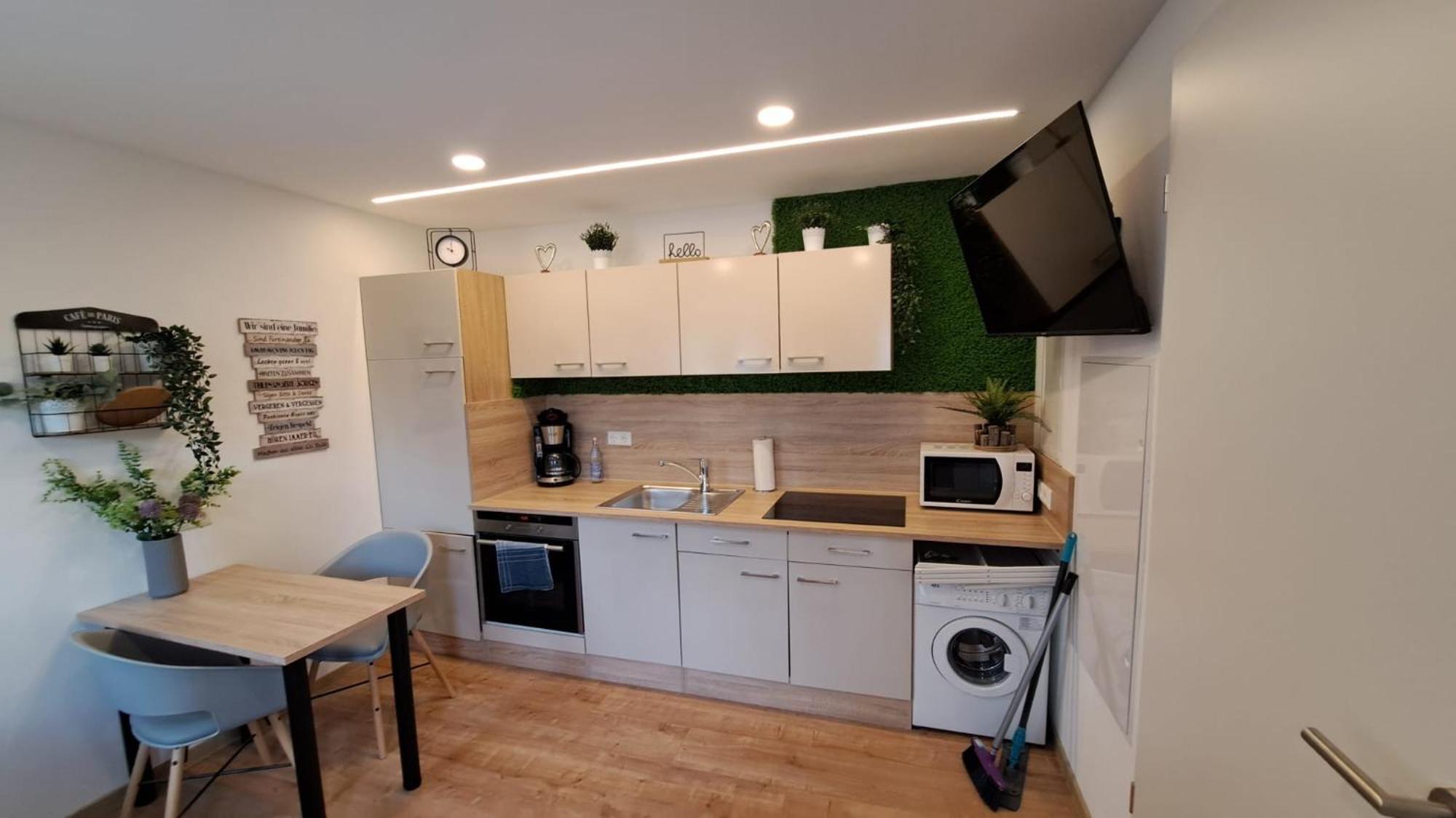 Appartment-Ferienwohnung Mit Kueche, Bad, Kostenlos Wlan, Modern Eingerichtet Roding Ngoại thất bức ảnh